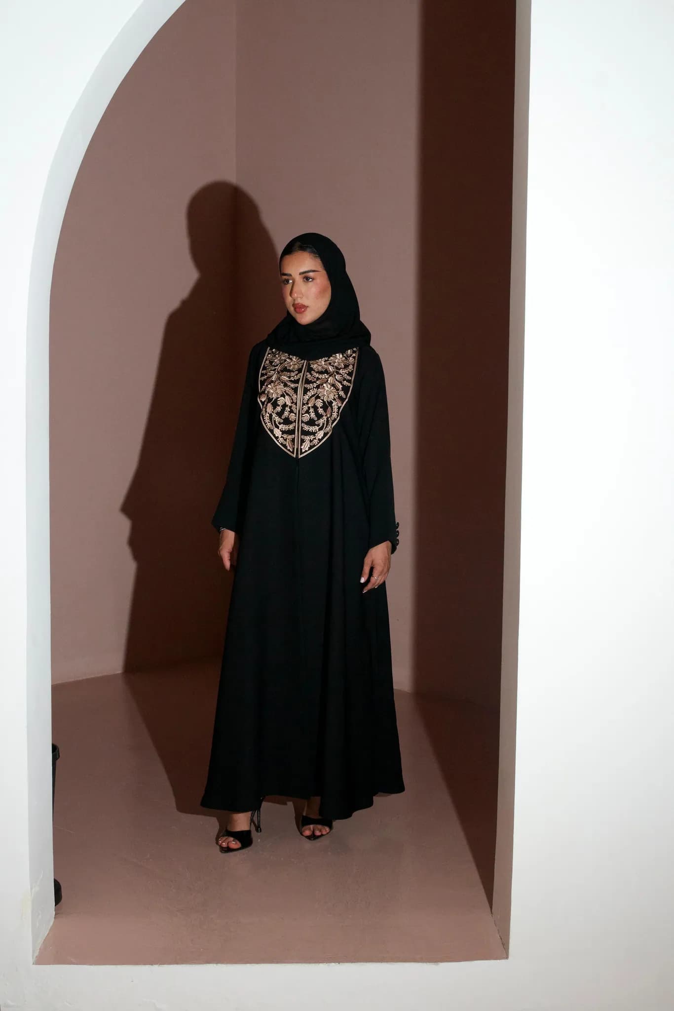 عباية  تطريز(T660) - 2