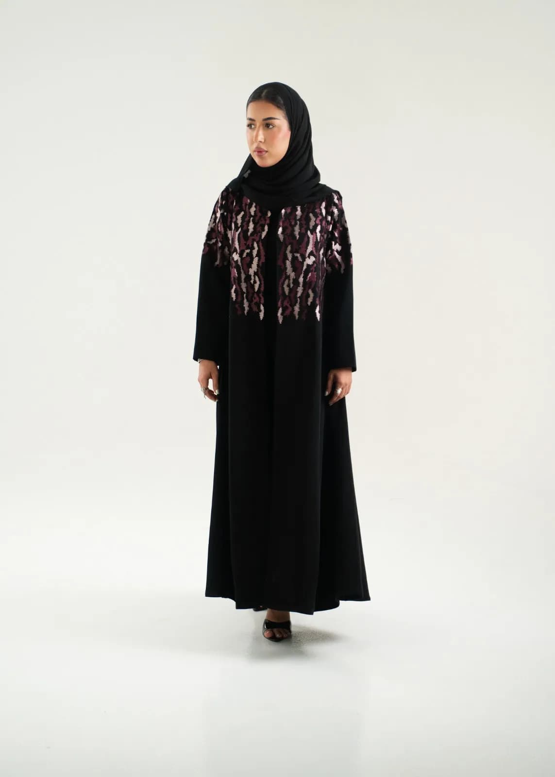 عباية تطريز