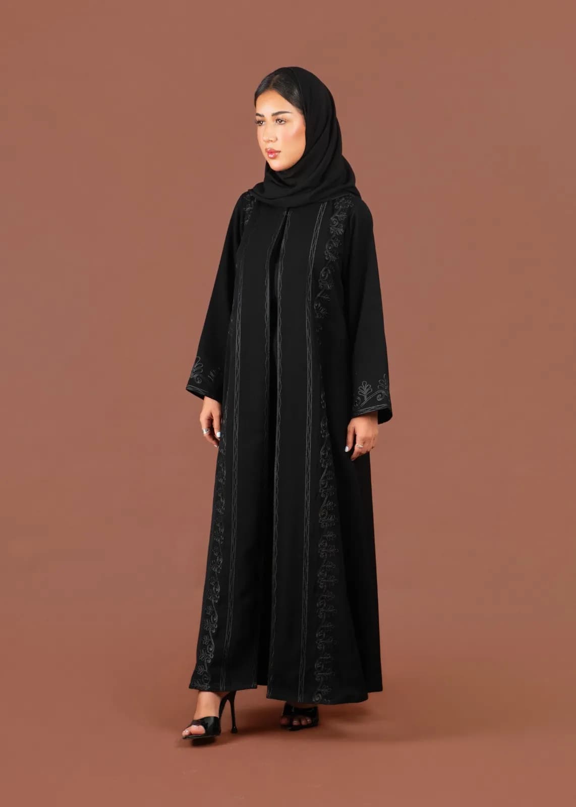 عباية تطريز