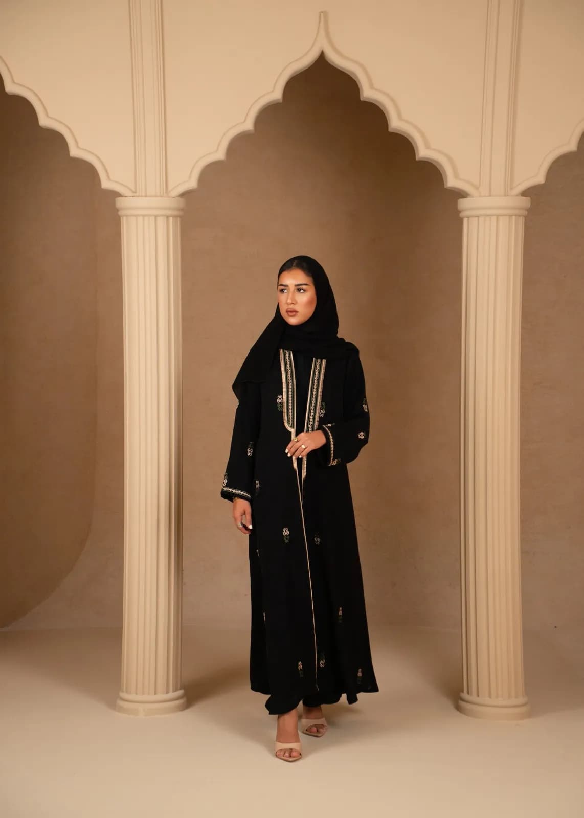 عباية تطريز