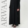 عباية سادة بقصة كلوش مع أزرار امامية