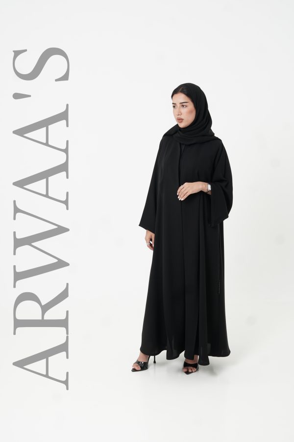 عباية سادة بقصة دبل كلوش