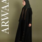 A470AD82-95E7-4119-8534-9951FA995374 عباية تطريز مع شيلة بلون لاخضر